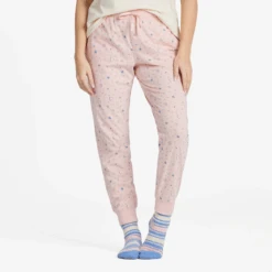 Women's Scattered Hearts Pattern Snuggle Up Sleep Jogger