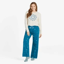 Women's Snowflake Mandala Long Sleeve Snuggle Up Relaxed Sleep Tee -Clothes Style Shop Womens Snowflake Mandala Long Sleeve Snuggle Up Relaxed Sleep Tee 99694 4 lg
